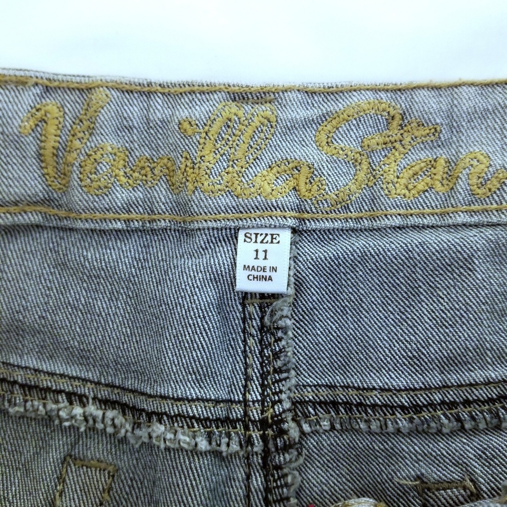 Vanilla Star Jean Shorts NWOT - Picture 3 of 7